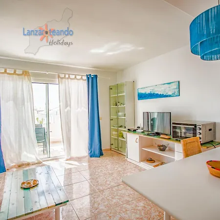 Sunny - Duplex 2beds 2 Baths