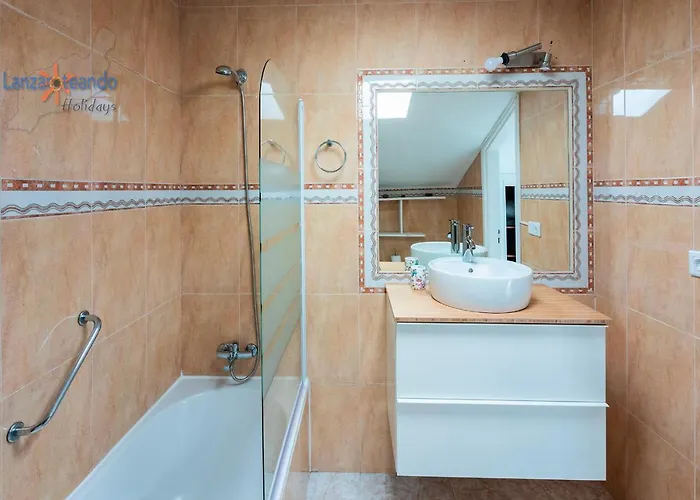 Sunny - Duplex 2beds 2 Baths * Costa Teguise