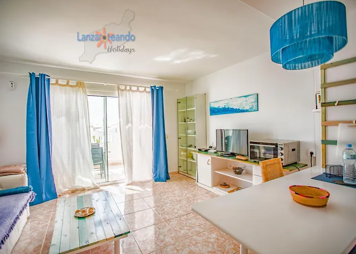 Sunny - Duplex 2beds 2 Baths