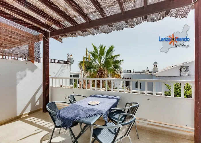 Sunny - Duplex 2beds 2 Baths